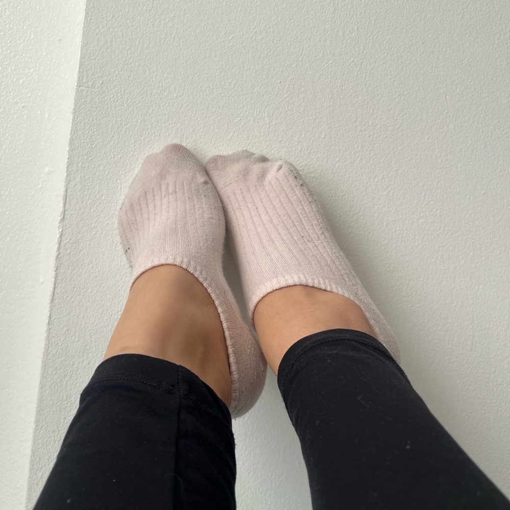 Light Pink No-Show Socks